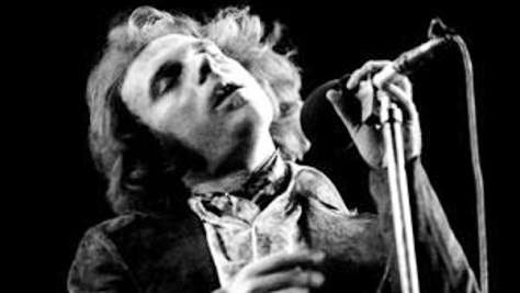 Rock: Van Morrison Keeps On Singing